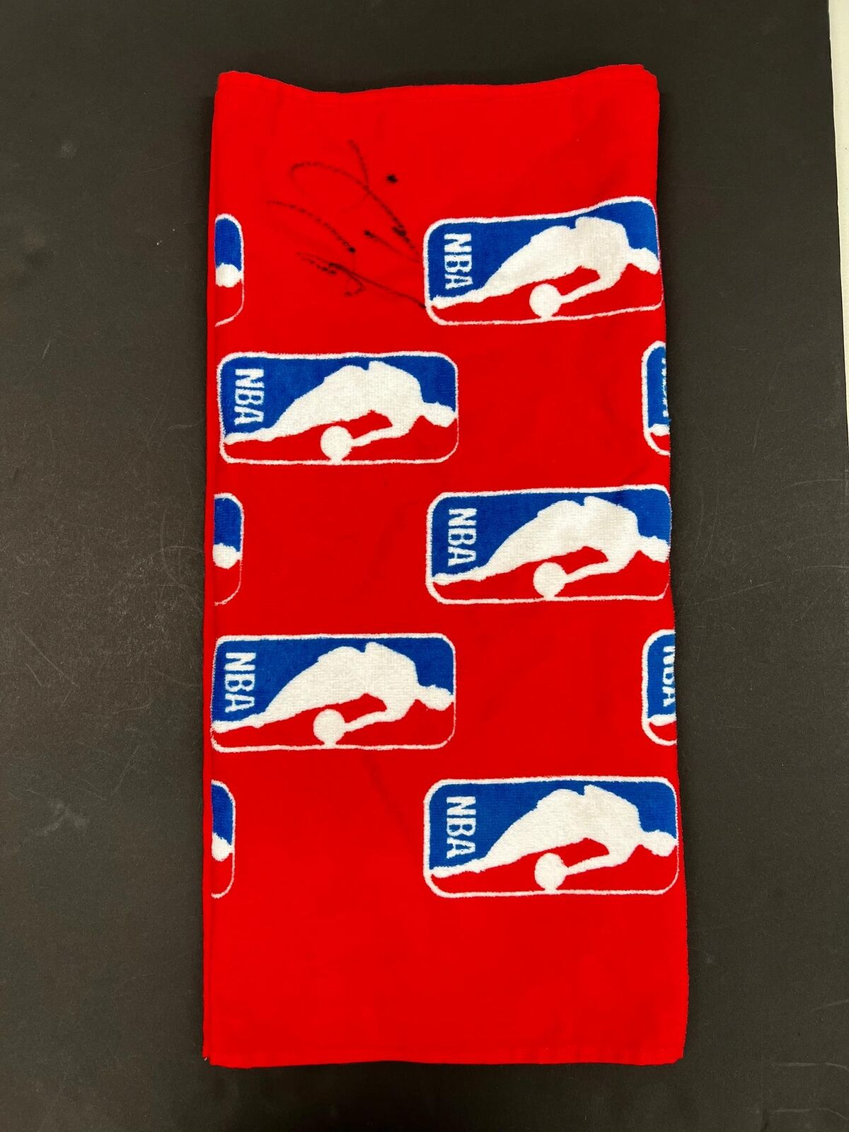 Russell Westbrook signed NBA towel PSA/DNA Autographed Thunder