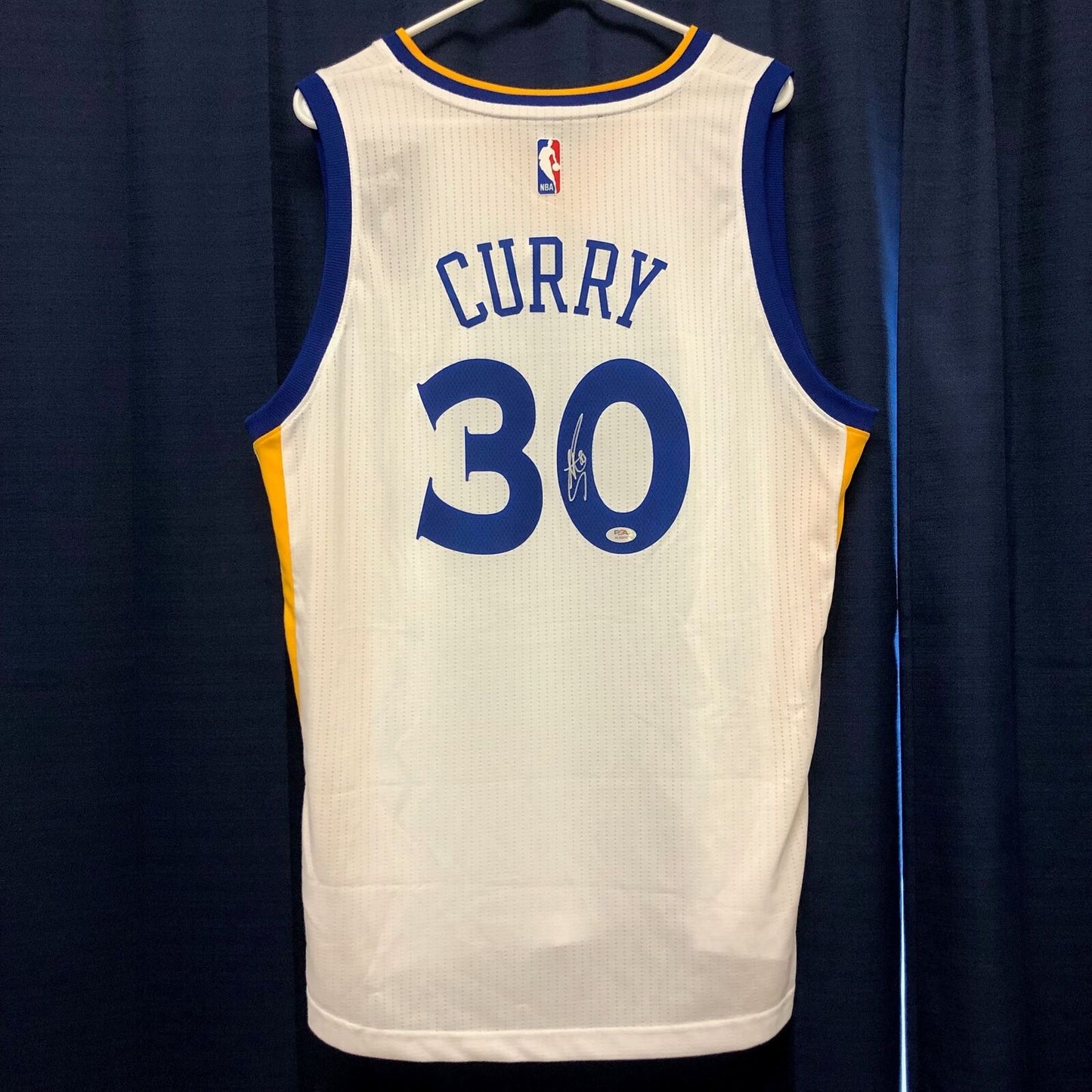 Stephen Curry signed jersey PSA/DNA Auto Grade 10 Autographed WARRIORS