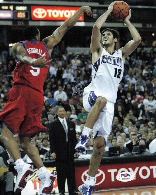 Omri Casspi signed 8x10 photo PSA/DNA Sacramento Kings Autographed