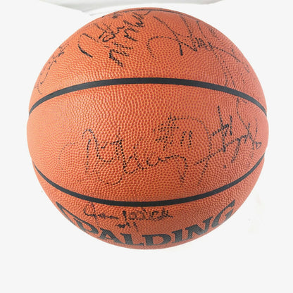 1997-98 Seattle Supersonics Team Signed Basketball PSA/DNA Autographed