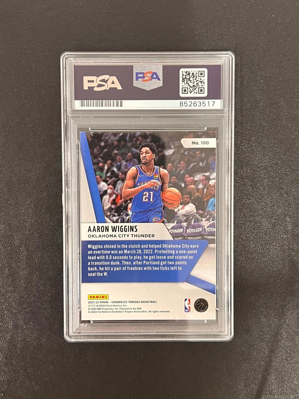 2021-22 Panini Chronicles Threads #100 Aaron Wiggins Signed Card AUTO PSA/DNA Sl