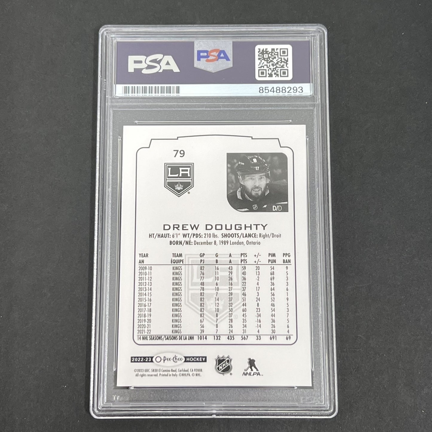 2022 #79 Drew Doughty signed card PSA