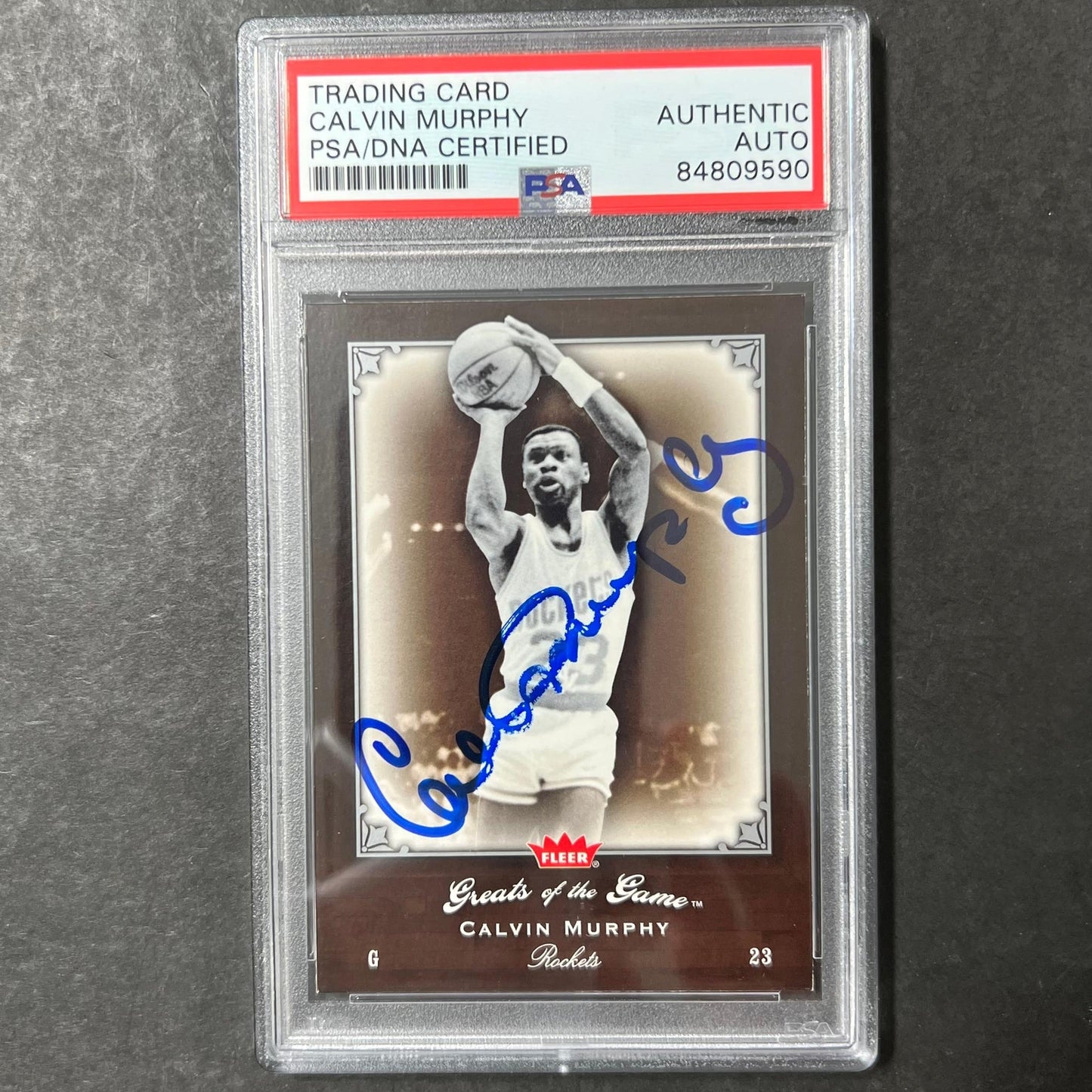 2005-06 Fleer Greats of the Game #41 Calvin Murphy Signed Card AUTO PSA Slabbed