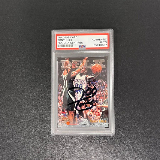 1996-97 The Score Board #22 Tony Delk Signed Card AUTO PSA/DNA Slabbed Hornets R