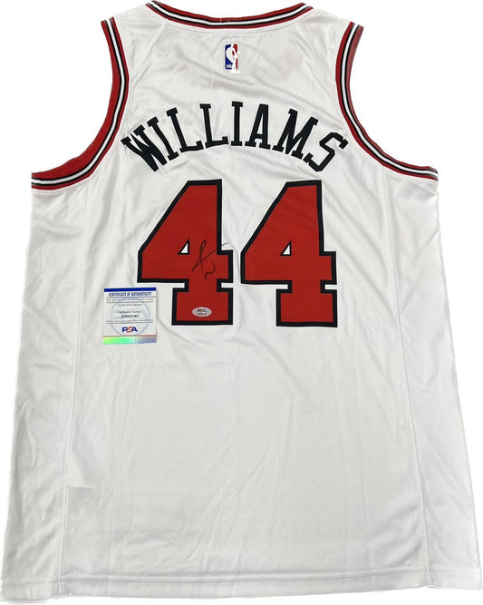 Patrick Williams signed jersey PSA/DNA Chicago Bulls Autographed