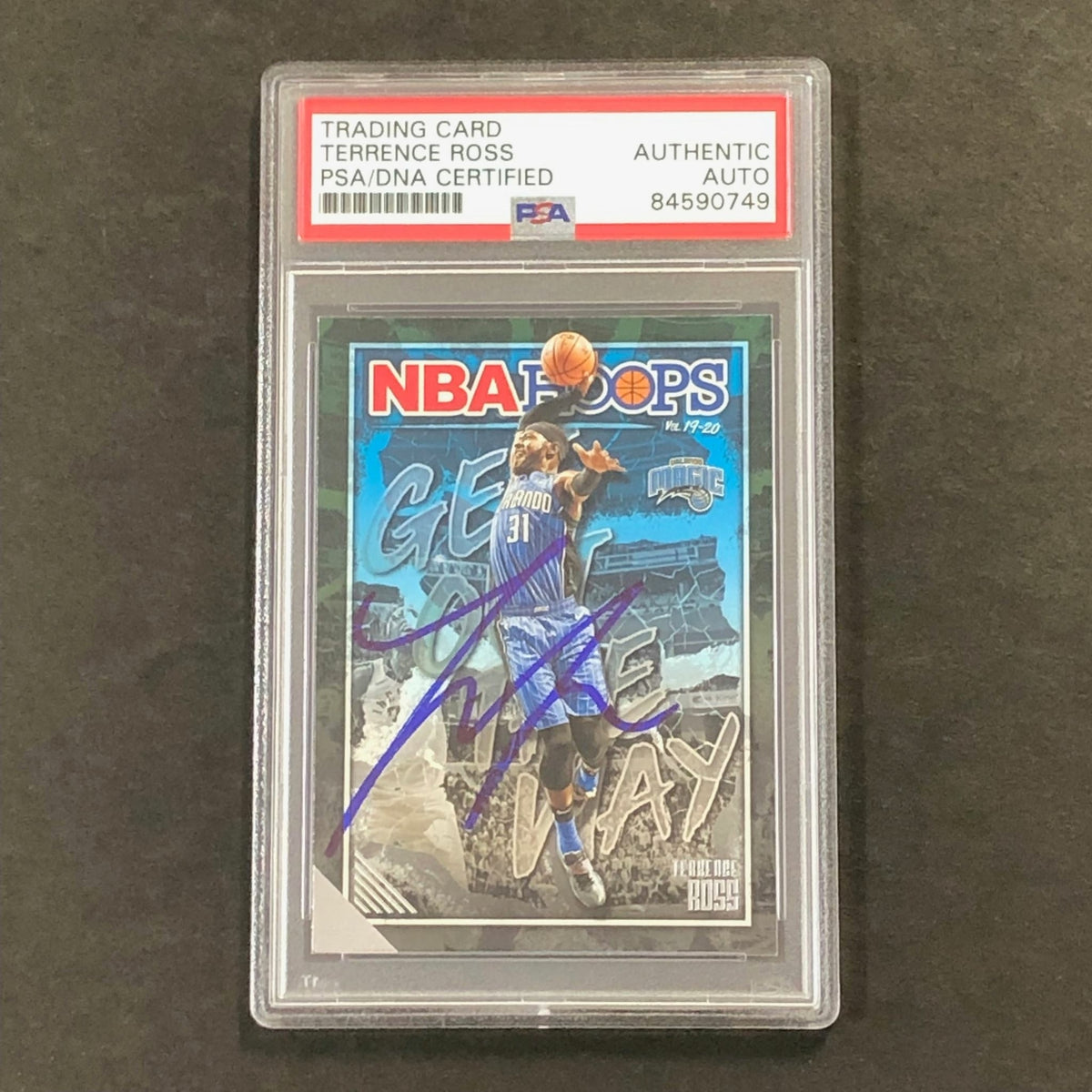 2019-20 NBA Hoops GET OUT THE WAY #19 Terrence Ross Signed Card AUTO PSA Slabbed