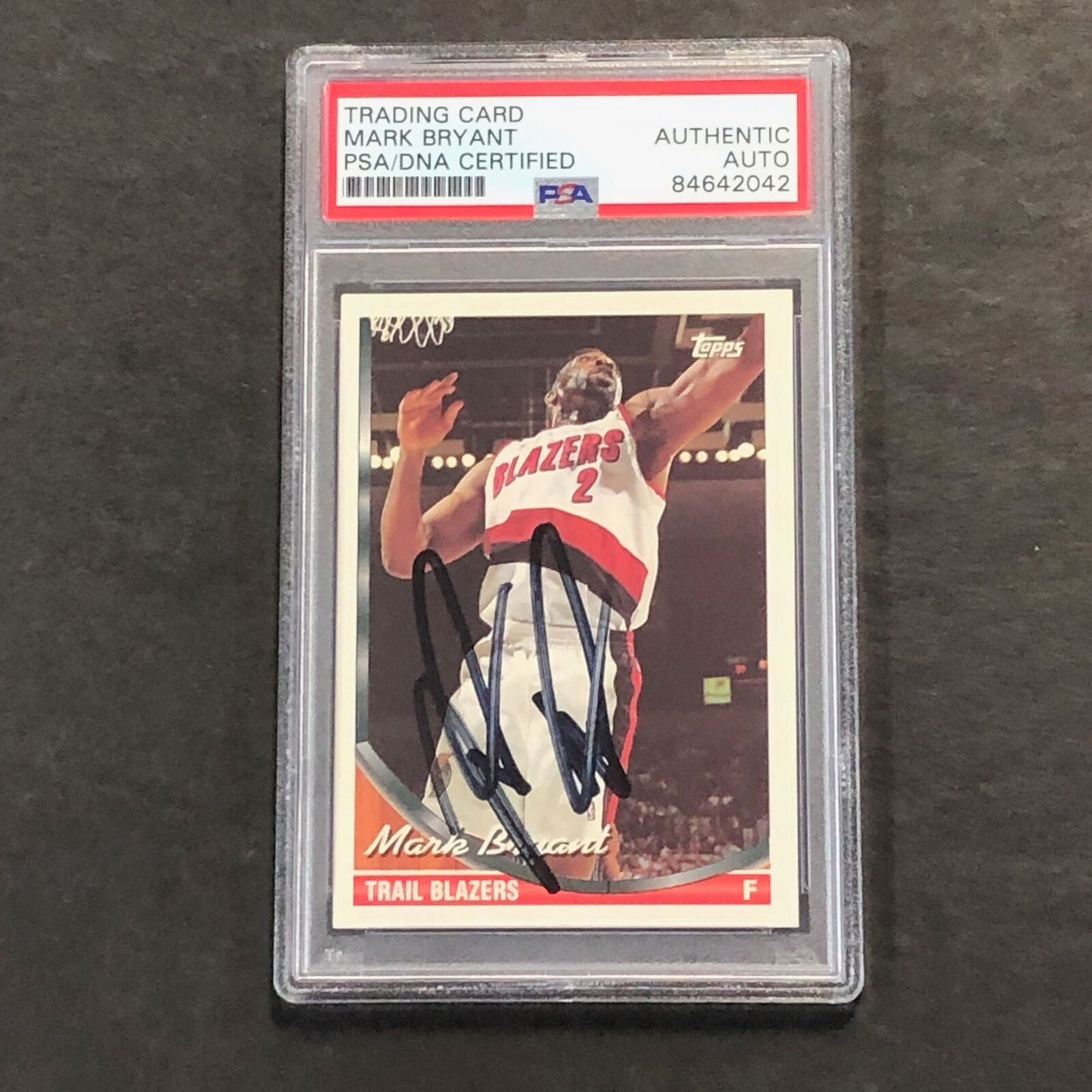 1993-94 Topps Basketball #189 Mark Bryant Signed Card AUTO PSA/DNA Slabbed Rocke