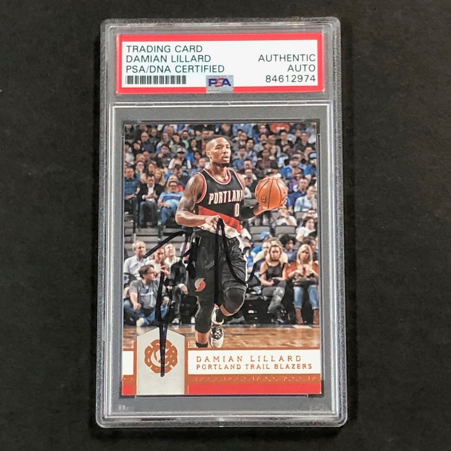 2016-17 Panini Excalibur #145 Damian Lillard Signed Card AUTO PSA Slabbed Blazer