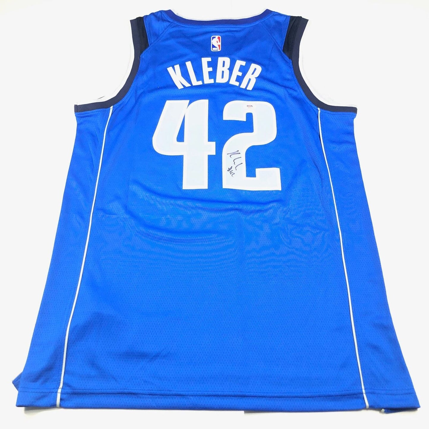 Maxi Kleber signed jersey PSA/DNA Dallas Mavericks Autographed