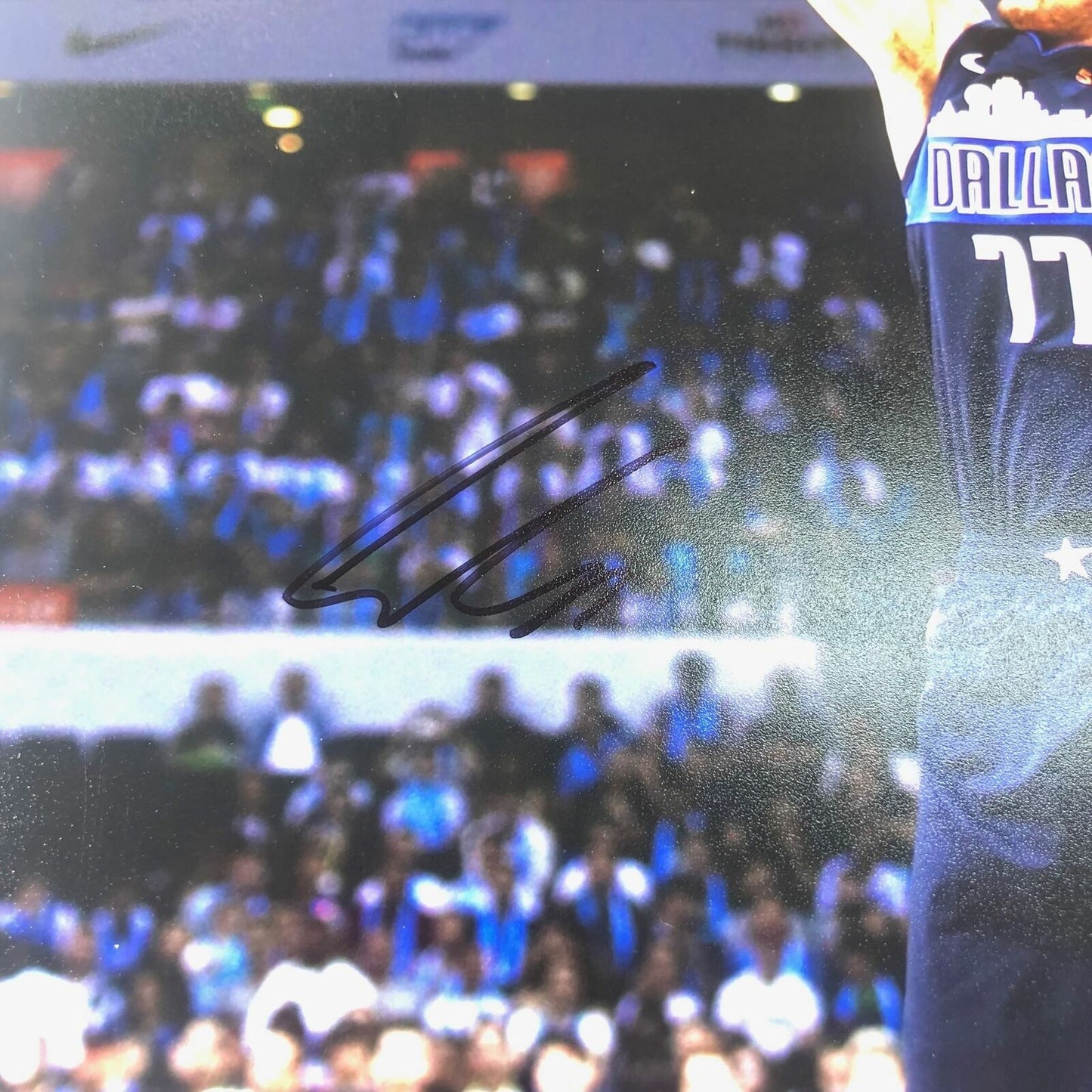 Luka Doncic signed 11x14 photo PSA/DNA Dallas Mavericks Autographed