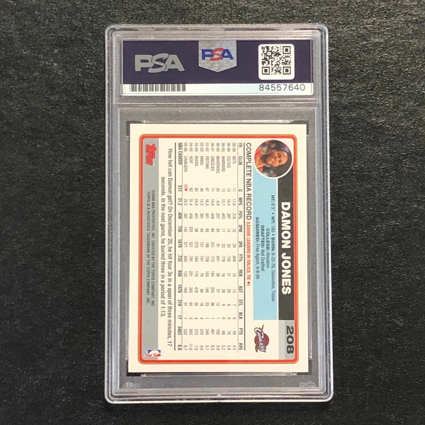 2006-07 Topps #208 Damon Jones Signed Card AUTO 10 PSA Slabbed Cavaliers