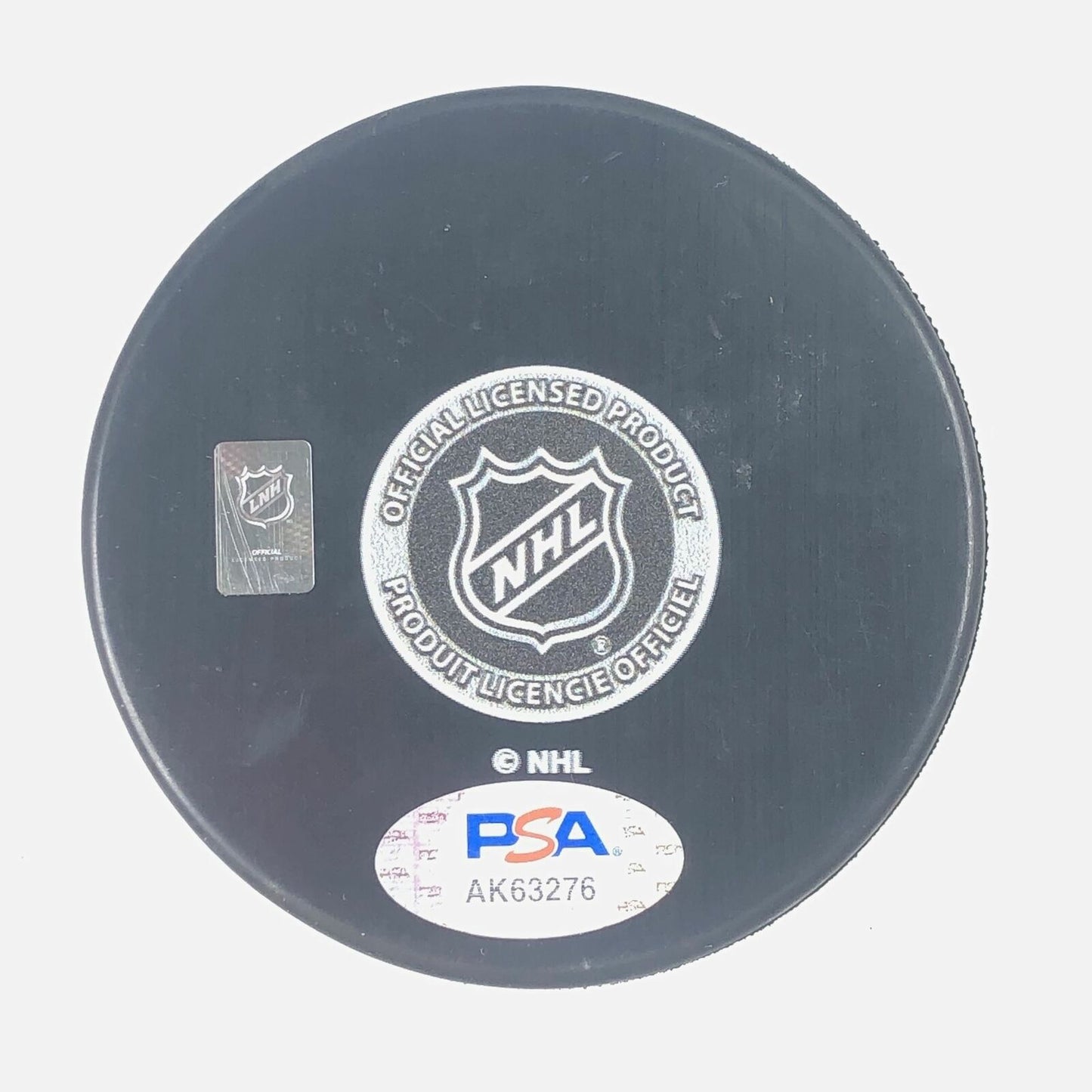 REESE JOHNSON signed Hockey Puck PSA/DNA Chicago Blackhawks Autographed