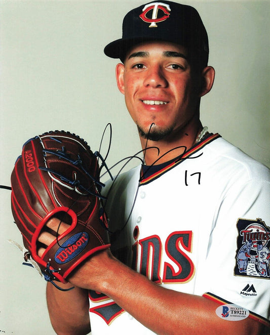 Jose Berrios signed 8x10 photo BAS Beckett Minnesota Twins Autographed