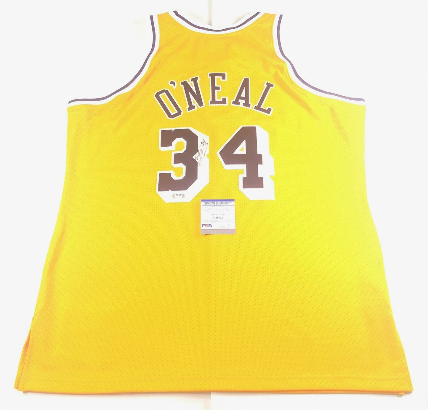 Shaquille O'Neal Signed Jersey PSA/DNA Los Angeles Lakers Autographed