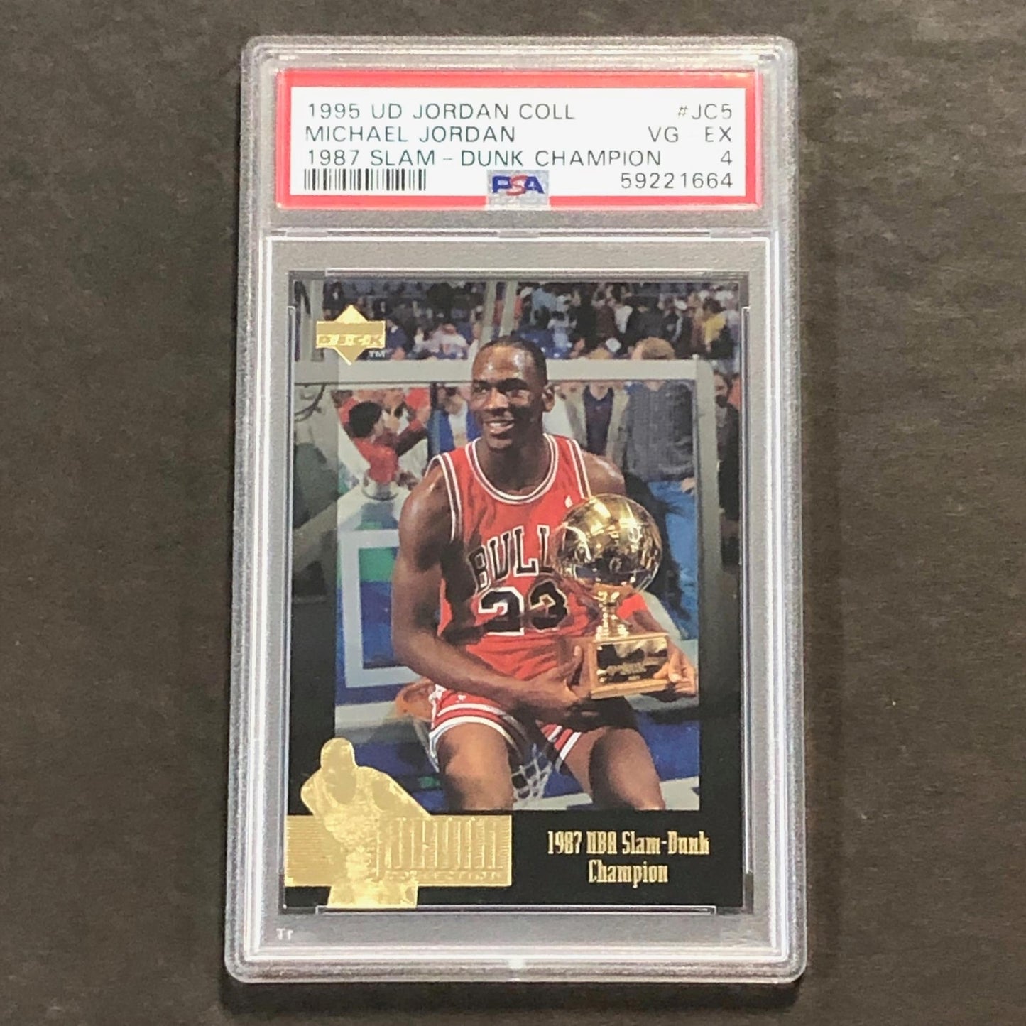 1995 Upper Deck Jordan Collection 1987 Slam Dunk Champ #JC5 Michael Jordan PSA V