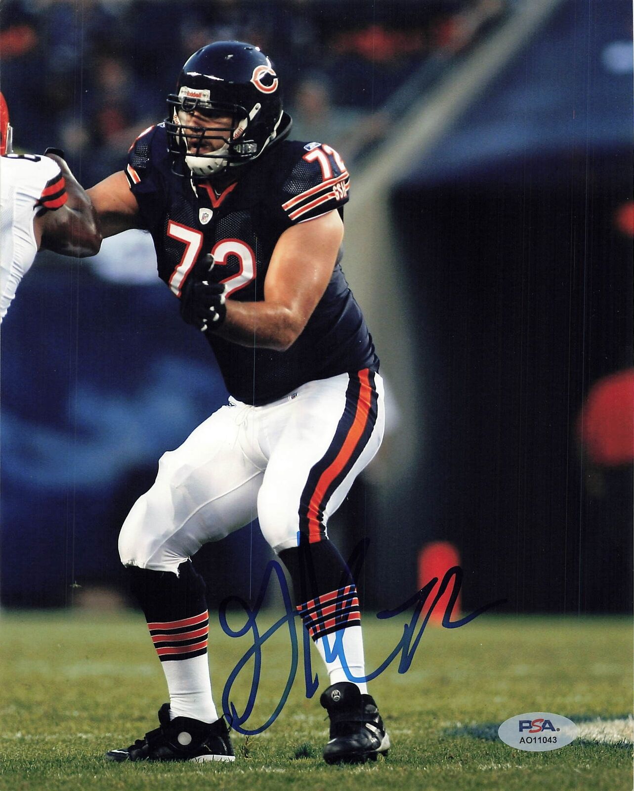 Gabe Carimi Signed 8x10 photo PSA/DNA Chicago Bears Autographed