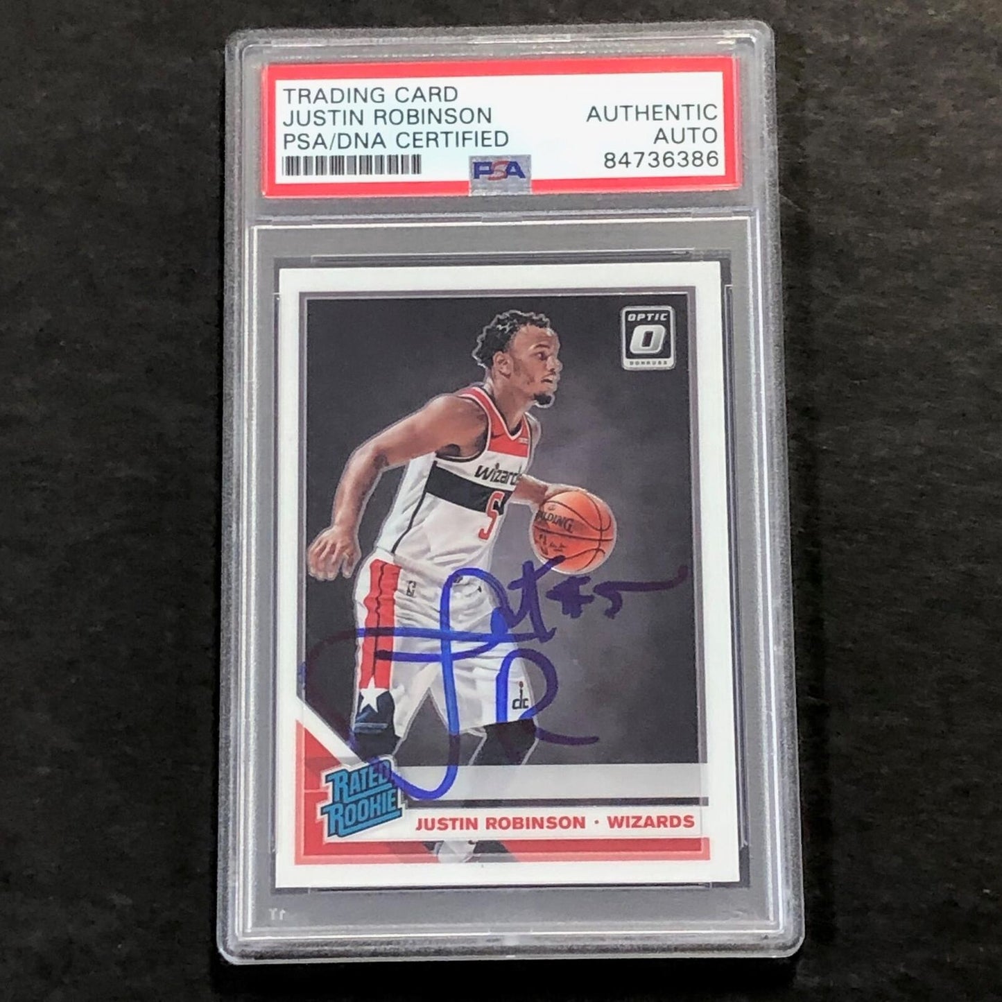 2019-20 OPTIC RATED ROOKIE #174 JUSTIN ROBINSON Signed Rookie Card AUTO PSA Slab