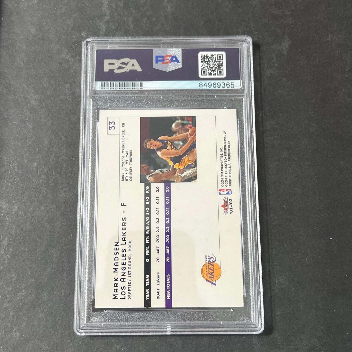 2000-01 Fleer #33 Mark Madsen Signed Card AUTO PSA Slabbed Lakers