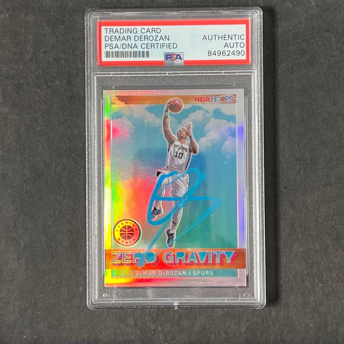2019-20 Panini Hoops Premium Zero Gravity #4 Demar DeRozan Signed AUTO PSA Slabb