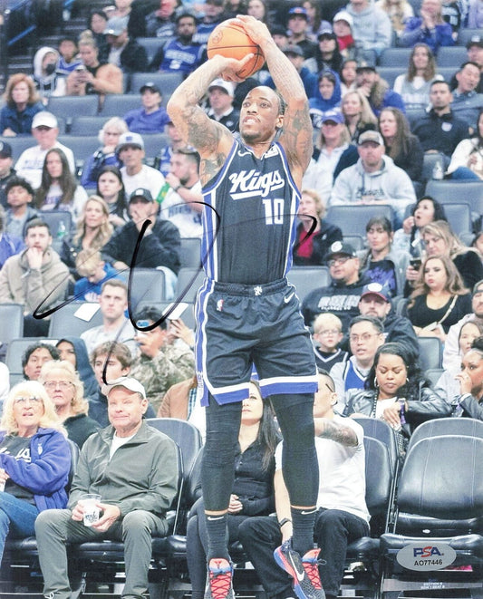 DEMAR DEROZAN signed 8x10 Photo PSA/DNA Sacramento Kings
