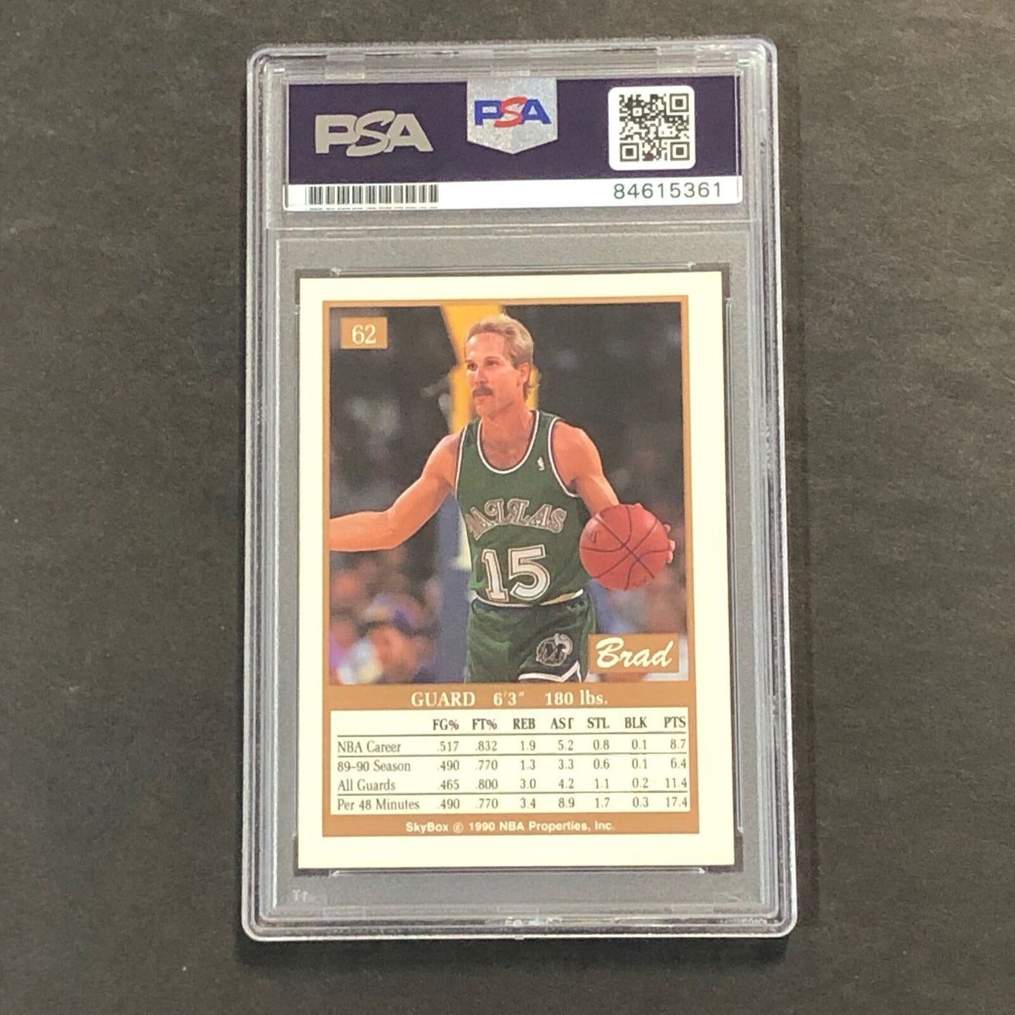 1990-91 Skybox Basketball #62 Brad Davis Signed Card AUTO 10 PSA Slabbed Maveric