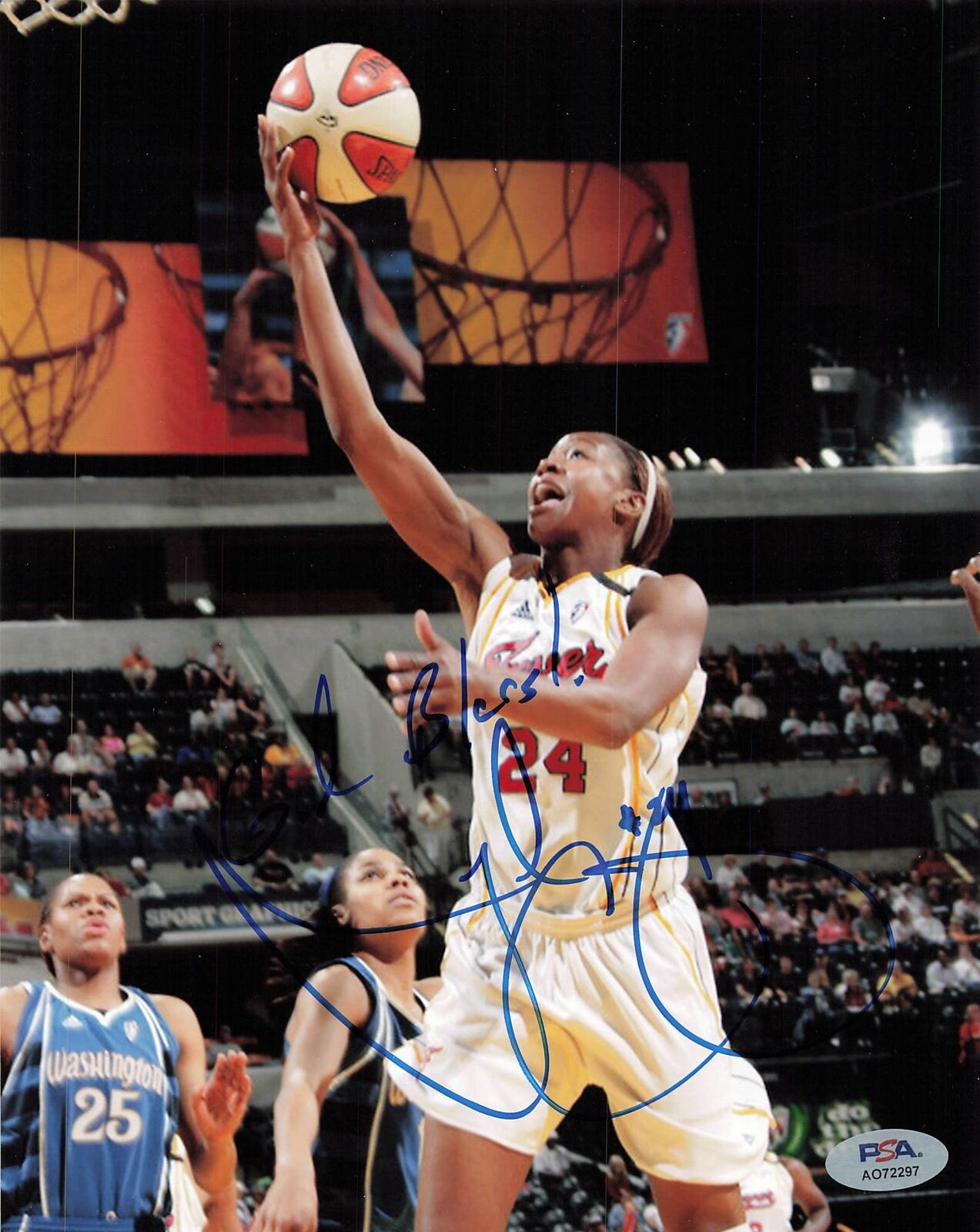 Tamika Catchings Signed 8x10 photo WNBA PSA/DNA Indiana Autographed