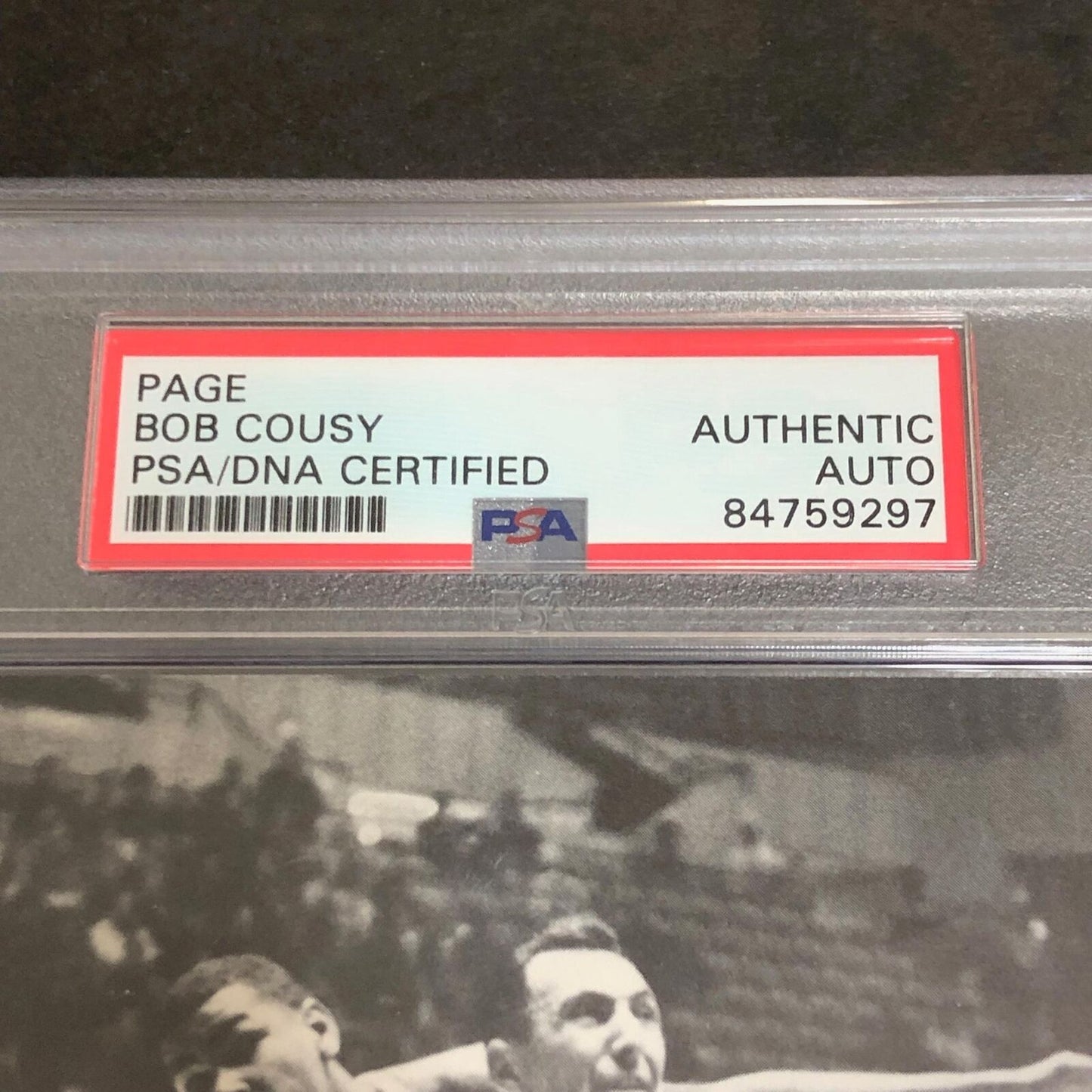 BOB COUSY signed Encapsulated Page PSA/DNA Boston Celtics Autographed