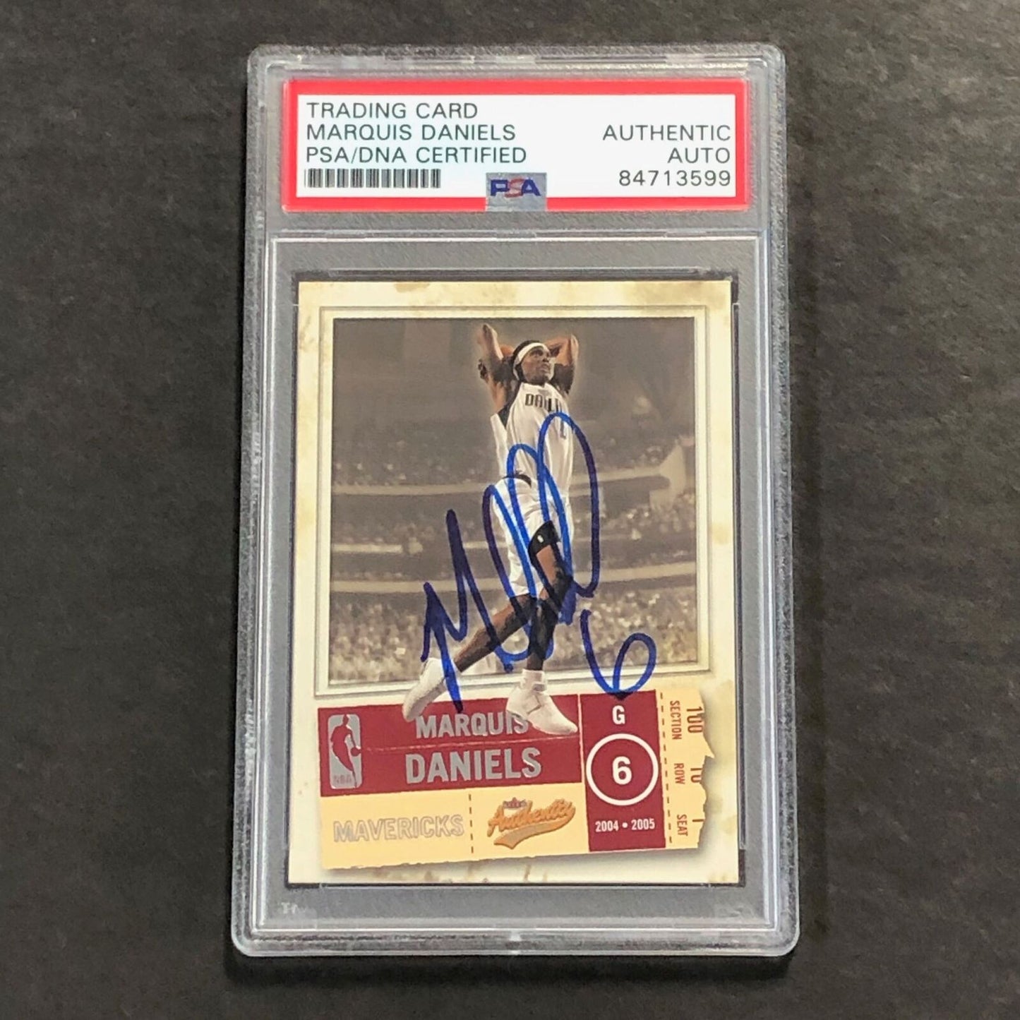 2004-05 Fleer Authenticity #50 Marquis Daniels Signed Card PSA Slabbed Mavericks