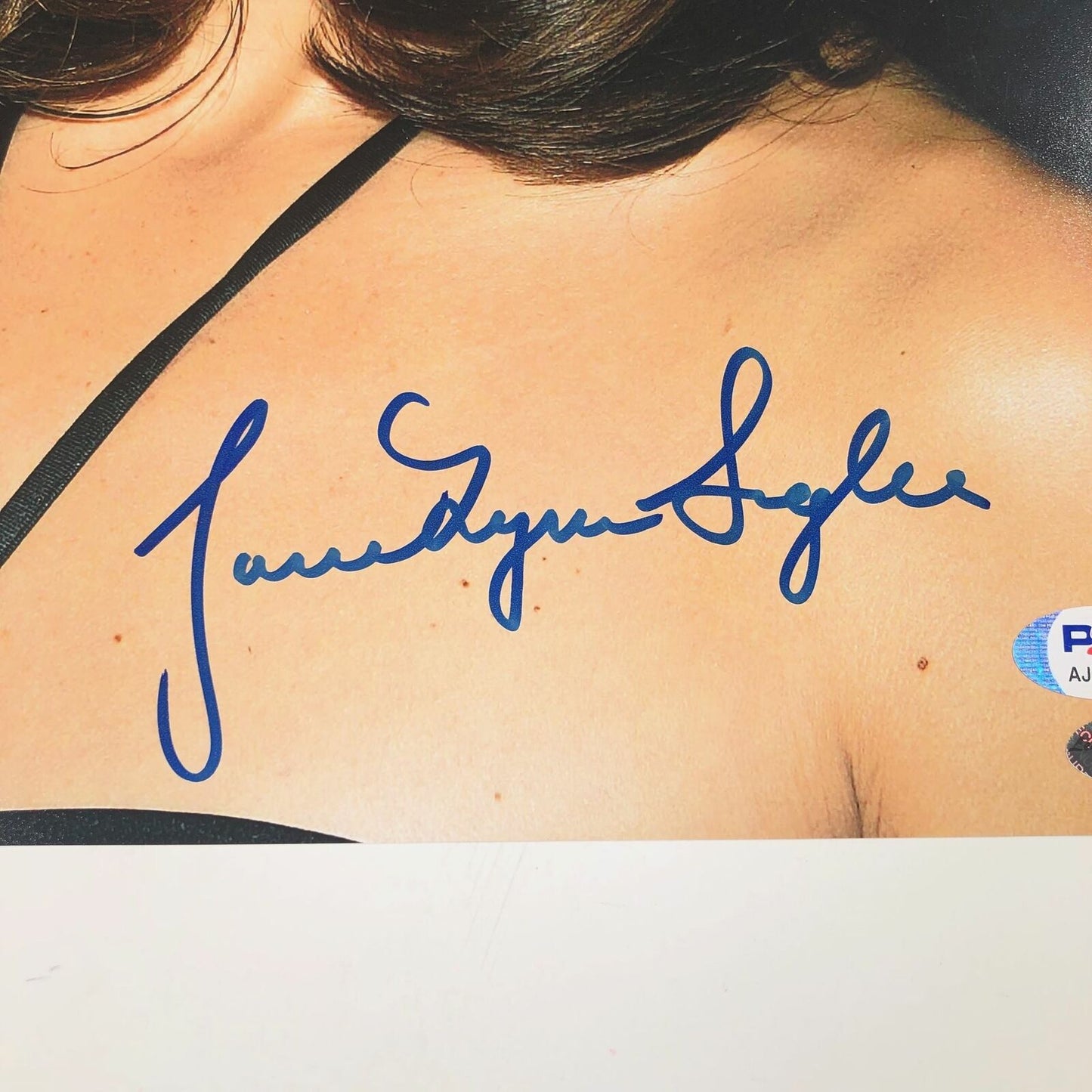 JAMIE-LYNN SIGLER signed 11x14 photo PSA/DNA Autographed The Sopranos