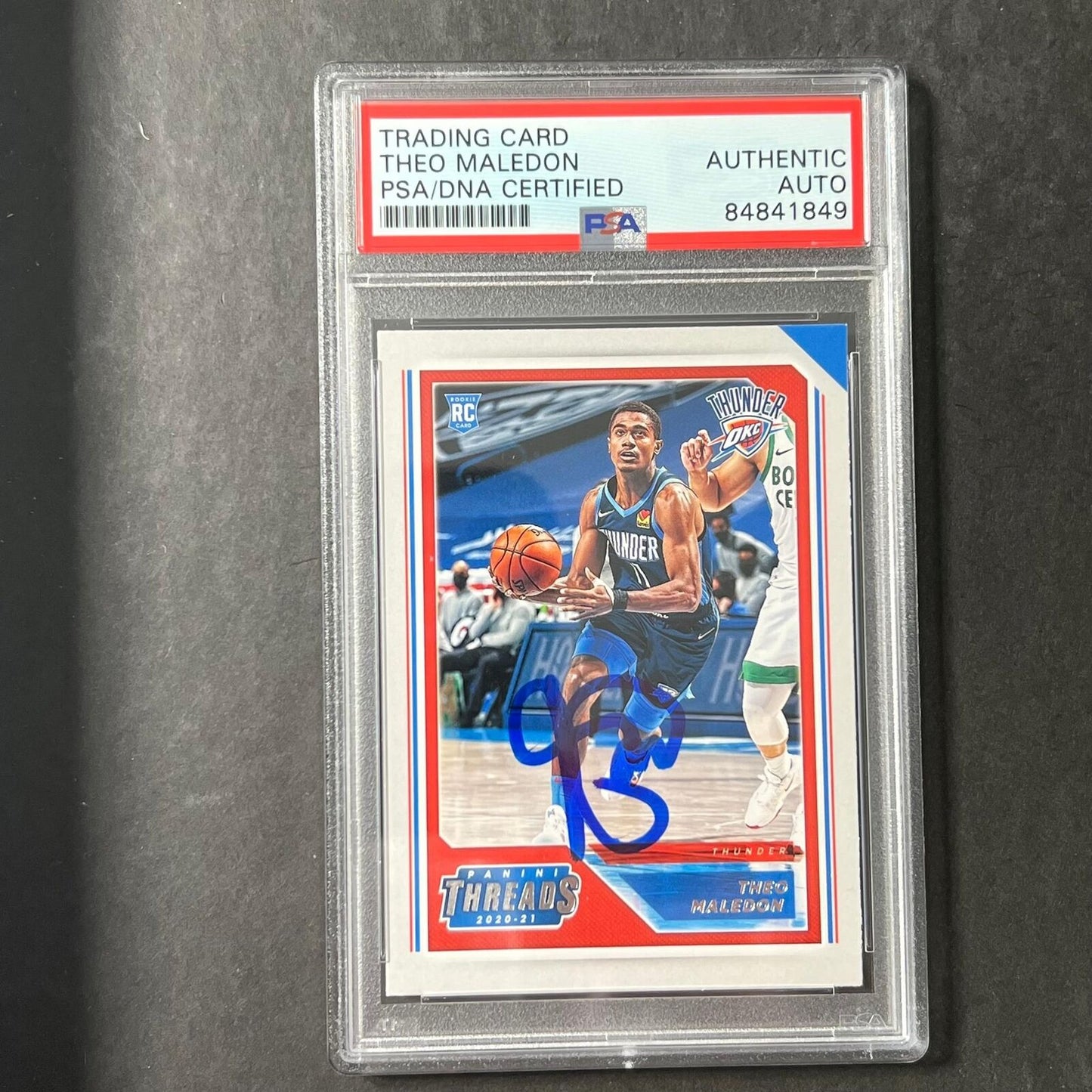 2020-21 Panini Chronicles Threads #99 Theo Maledon Signed Card AUTO PSA/DNA Slab