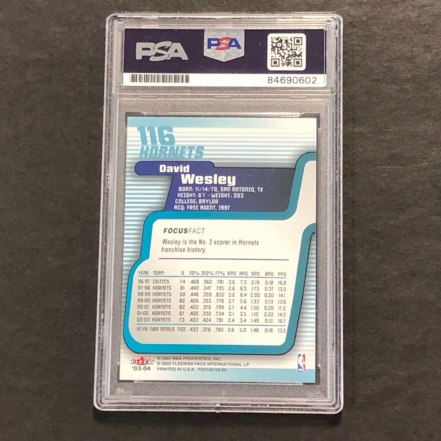 2003-04 Fleer Basketball #116 David Wesley Signed Card AUTO PSA Slabbed Hornets