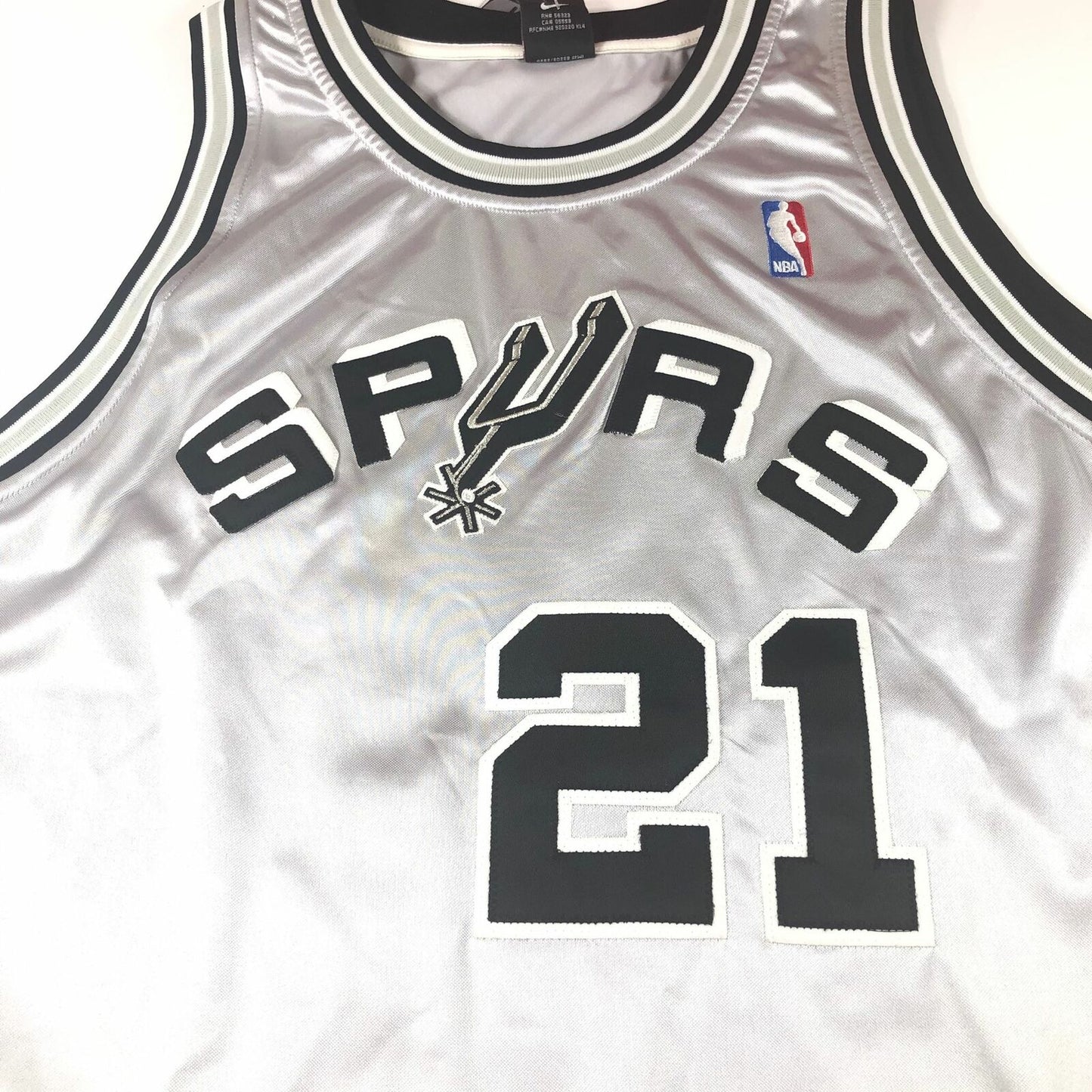 Tim Duncan signed jersey PSA/DNA LOA San Antonio Spurs Autographed