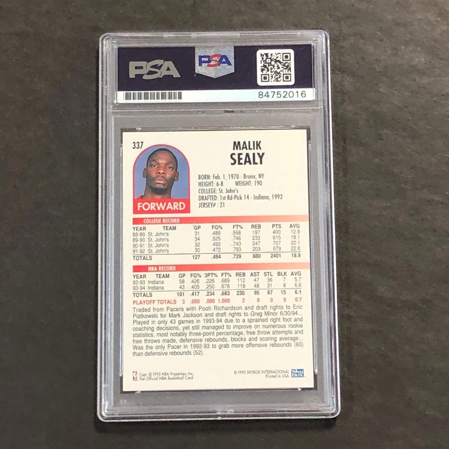 1993-94 NBA Hoops #337 Malik Sealy Signed Card AUTO PSA Slabbed Clippers