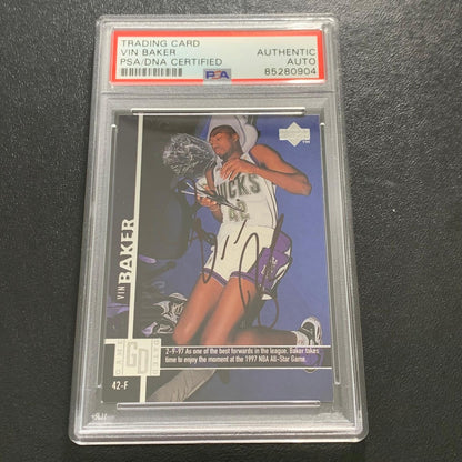 1997 Upper Deck Vin Baker Signed Card PSA/DNA Slabbed Bucks