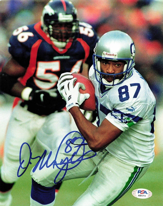 DERRICK MAYES Signed 8x10 photo PSA/DNA Seattle Seahawks Autographed