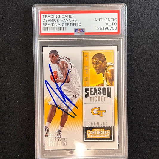 2015-16 Contenders Draft Picks #27 Derrick Favors Signed Card AUTO PSA Slabbed G