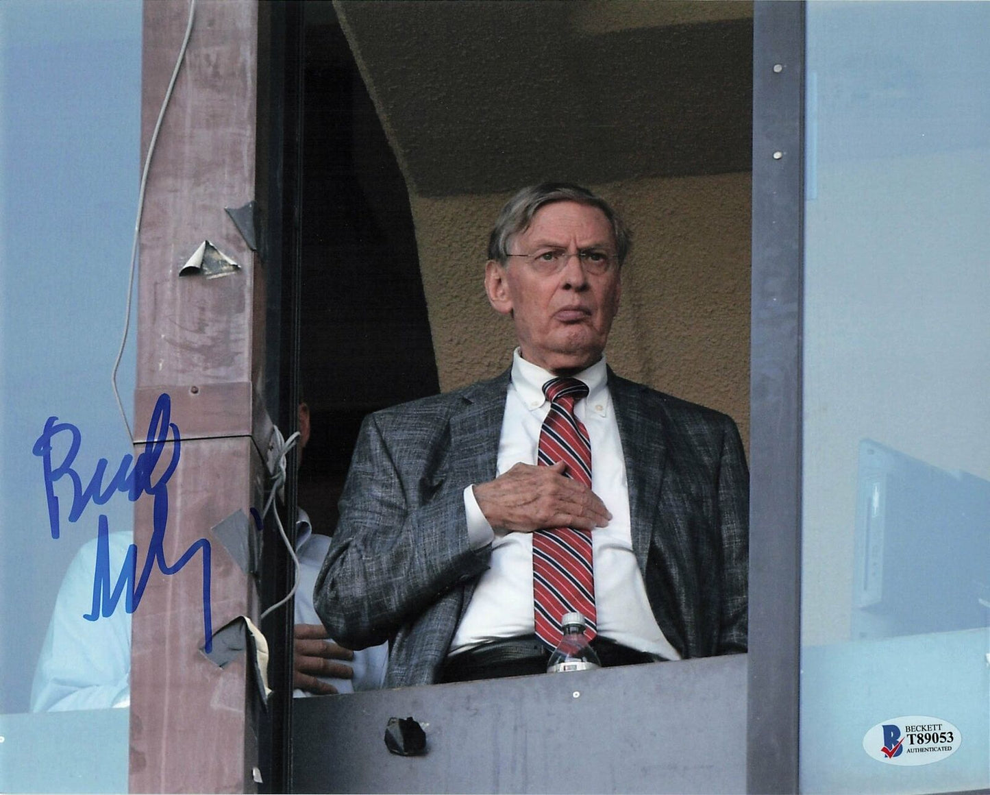 Allan Bud Selig signed 8x10 Photo BAS Beckett Commissioner Autographed