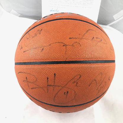 2000-2001 Los Angeles Lakers Team Signed Basketball PSA/DNA Kobe Bryant