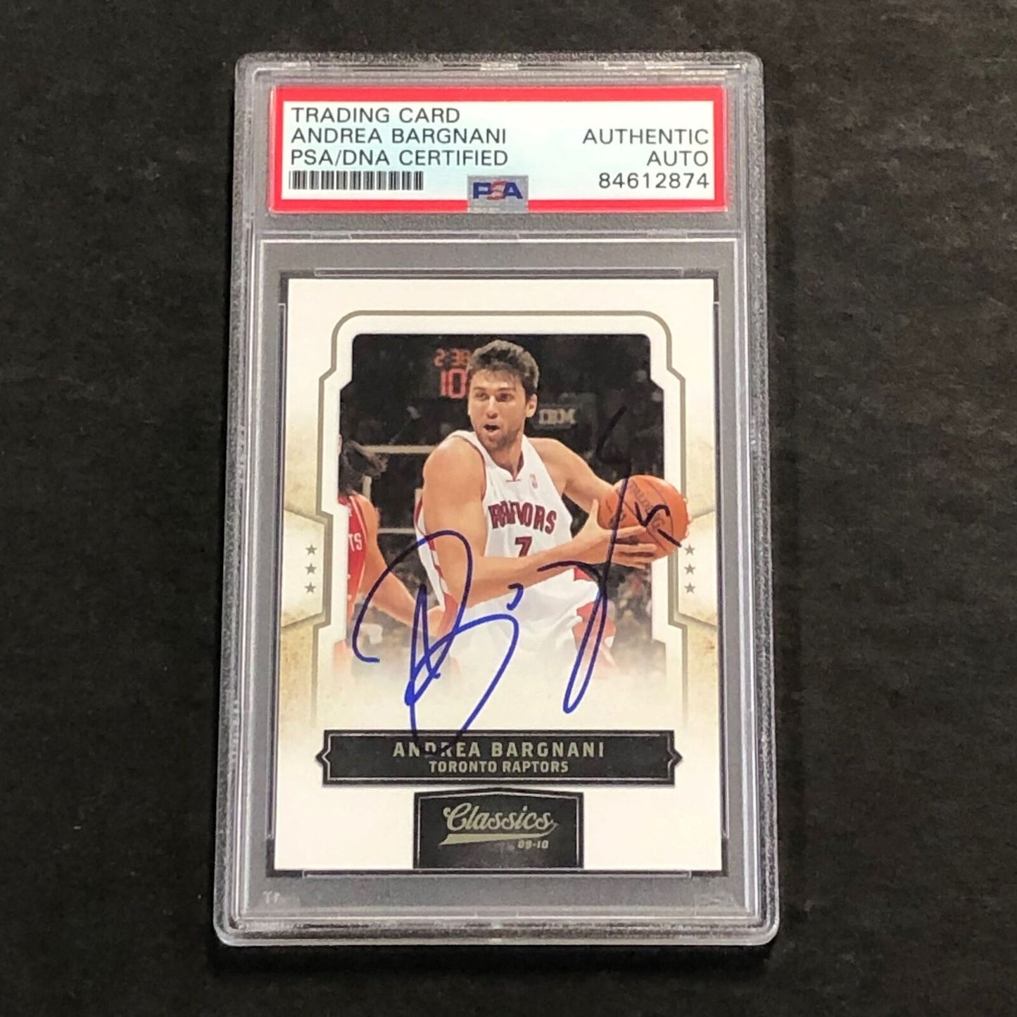 2009-10 Classics Basketball #15 Andrea Bargnani Signed Card AUTO PSA Slabbed Rap