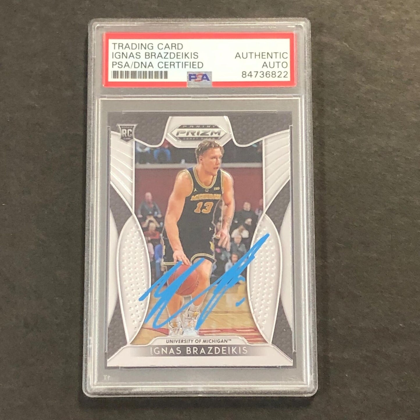 2019-20 Panini Mosaic #48 Ignas Brazdeikis Signed AUTO PSA Slabbed RC Knicks