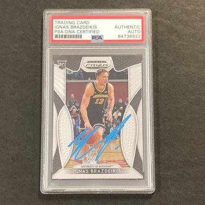 2019-20 Panini Mosaic #48 Ignas Brazdeikis Signed AUTO PSA Slabbed RC Knicks