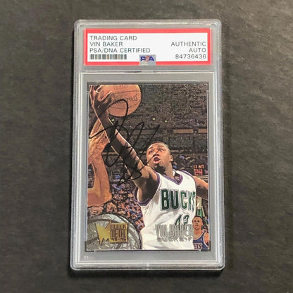 1995-96 Fleer Metal #61 Vin Baker Signed Card PSA/DNA Slabbed Bucks