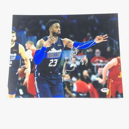 WESLEY MATTHEWS signed 11x14 photo PSA/DNA Dallas Mavericks Autographed