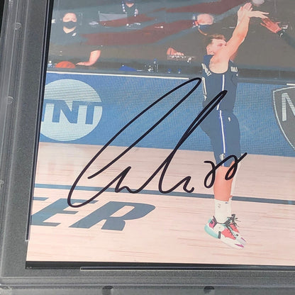 Luka Doncic Signed Photo PSA Encapsulated Auto 10 Gem Mint Mavericks