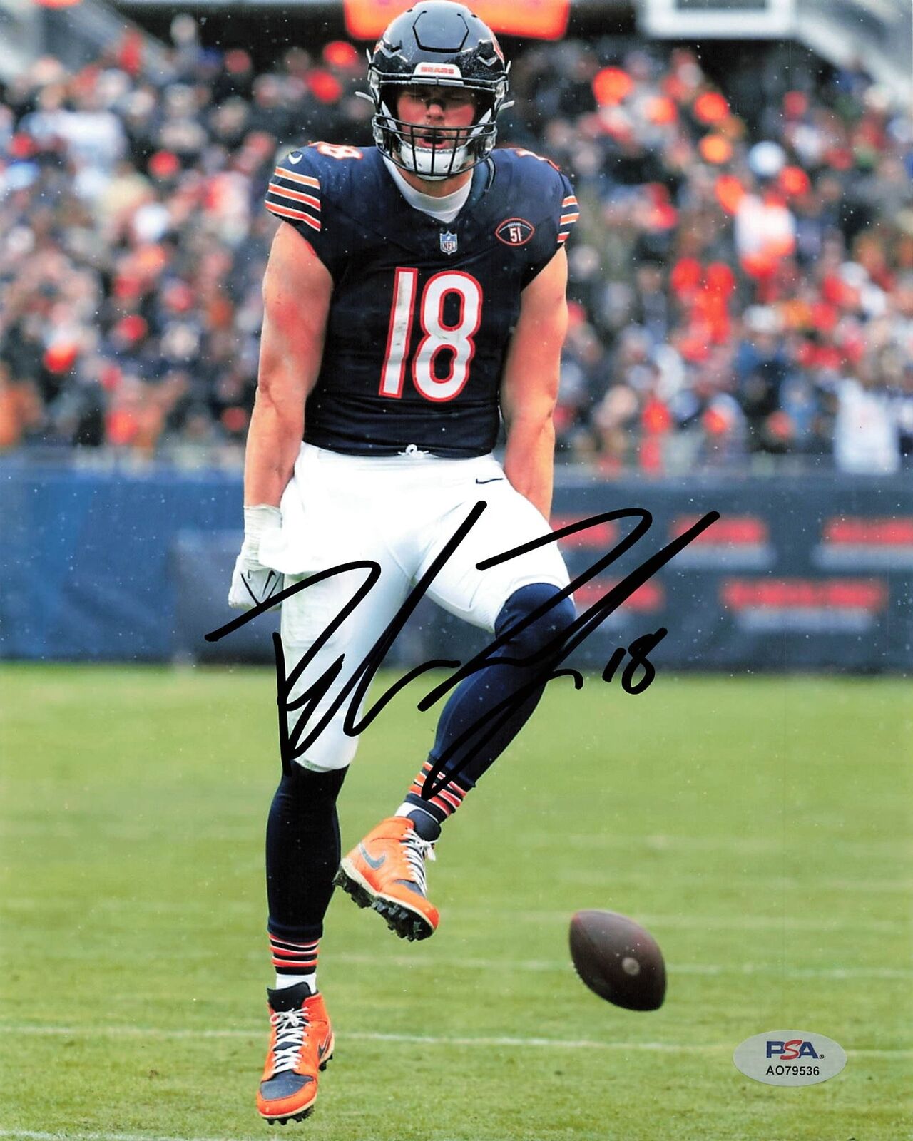 Robert Tonyan Signed 8x10 photo PSA/DNA Chicago Bears Autographed