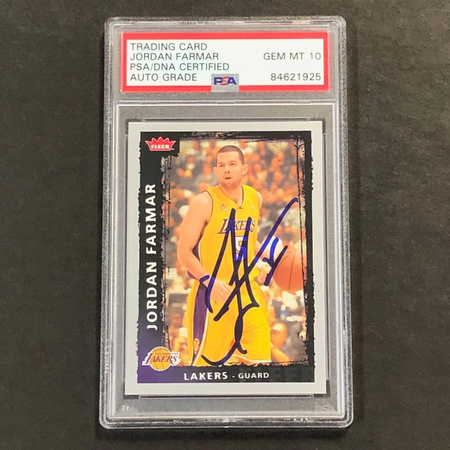 2008-09 NBA Fleer #103 Jordan Farmar Signed Card AUTO 10 PSA Slabbed Lakers