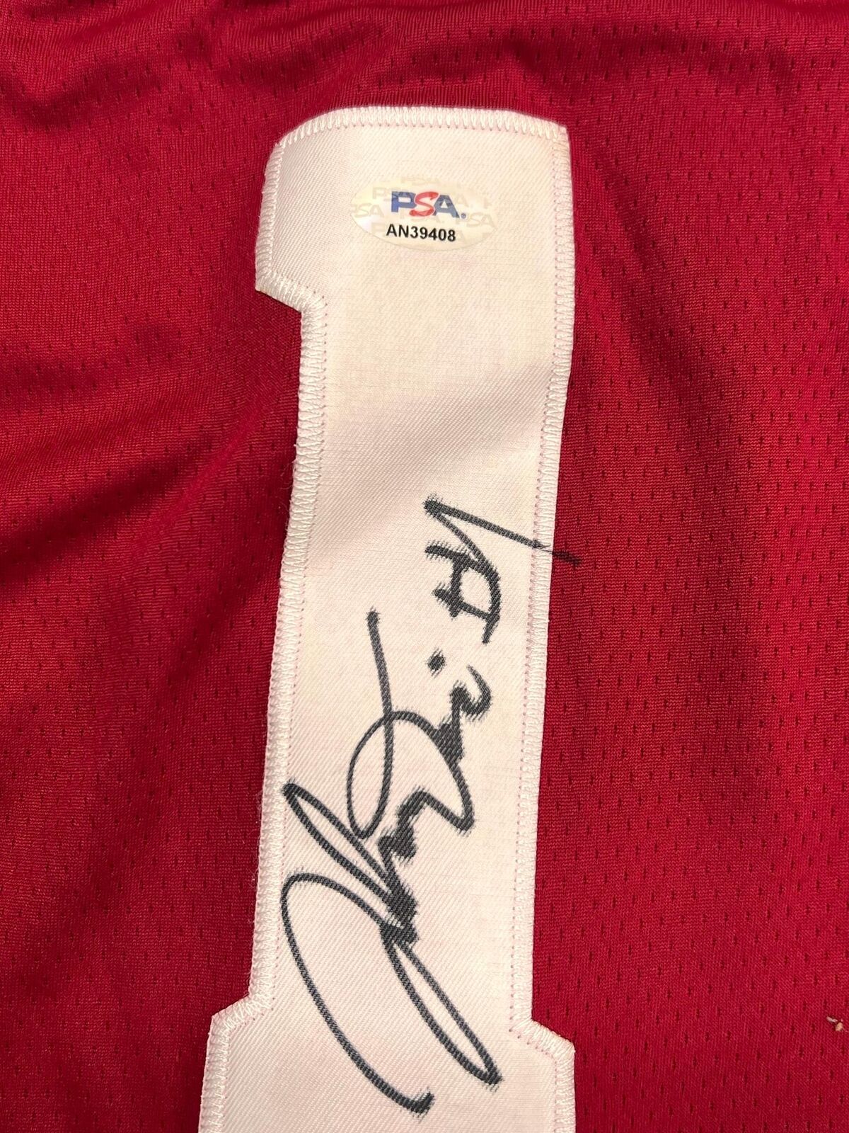 Johnny Davis signed jersey PSA/DNA Autographed Wisconsin