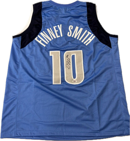 Dorian Finney-Smith signed jersey PSA/DNA Dallas Mavericks Autographed