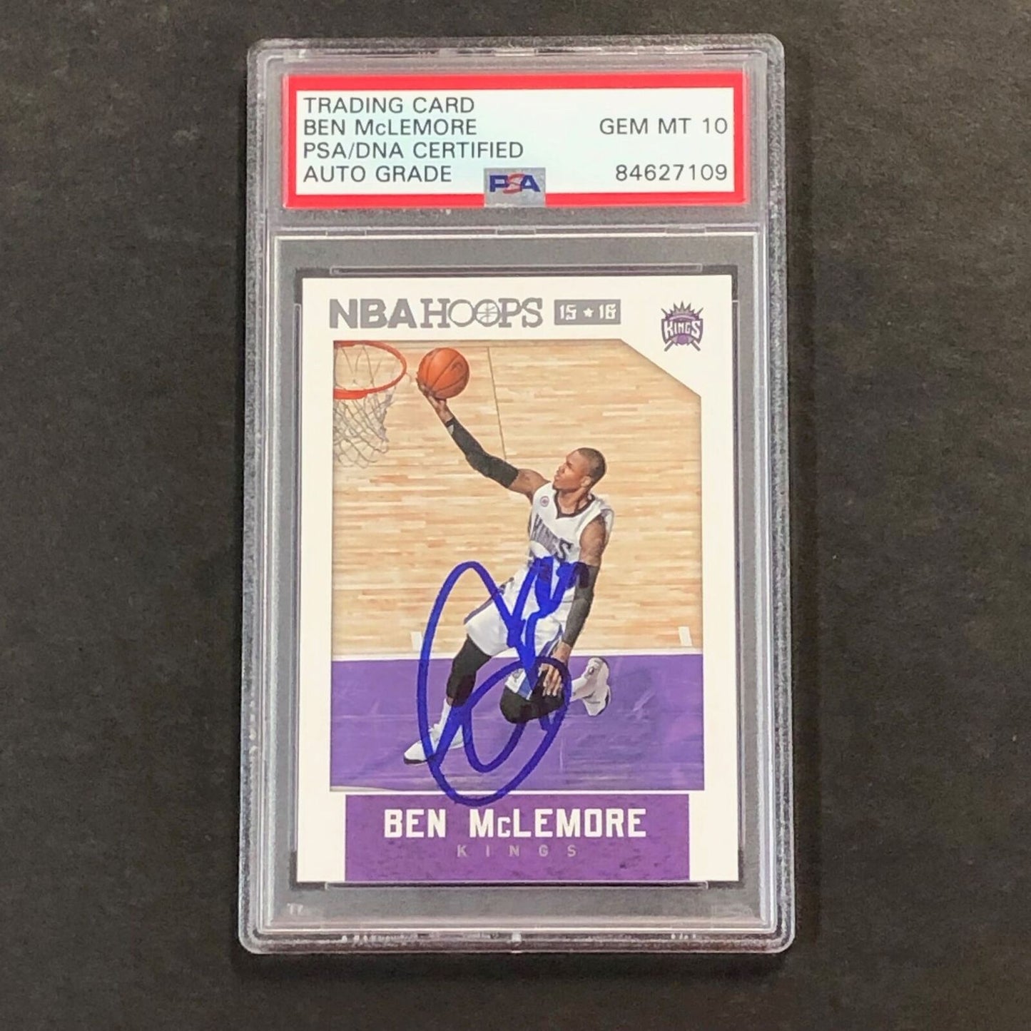 2015-16 NBA Hoops #215 Ben McLemore Signed Card AUTO 10 PSA Slabbed Kings