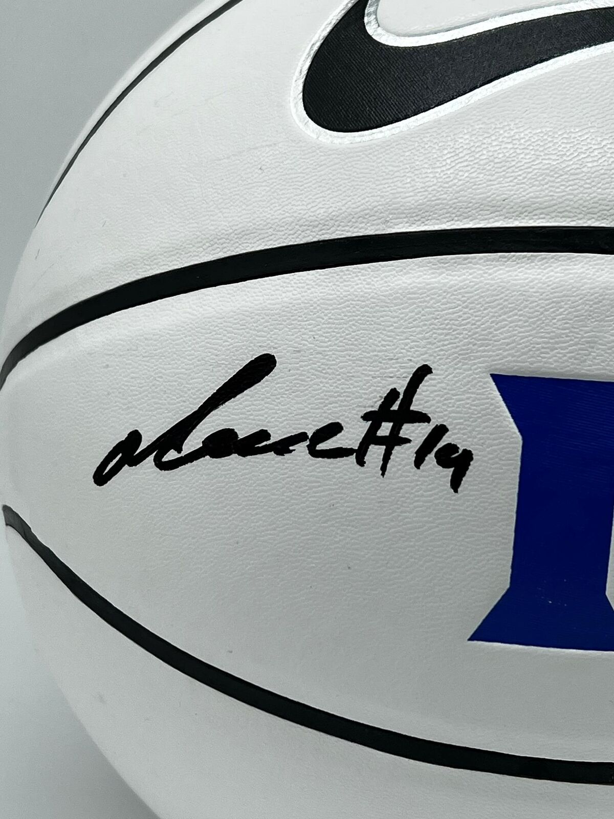 Adrian Griffin Signed Basketball PSA/DNA Autographed Bucks